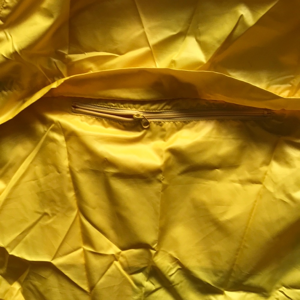 Foldable Rain Jacket - image 6